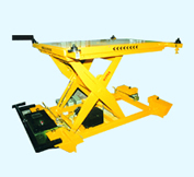 Usha- Mercedes Scissor Lift