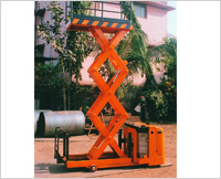 Self-Propelled Access Platform L